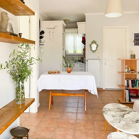 Casa *