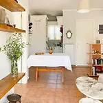 Casa *